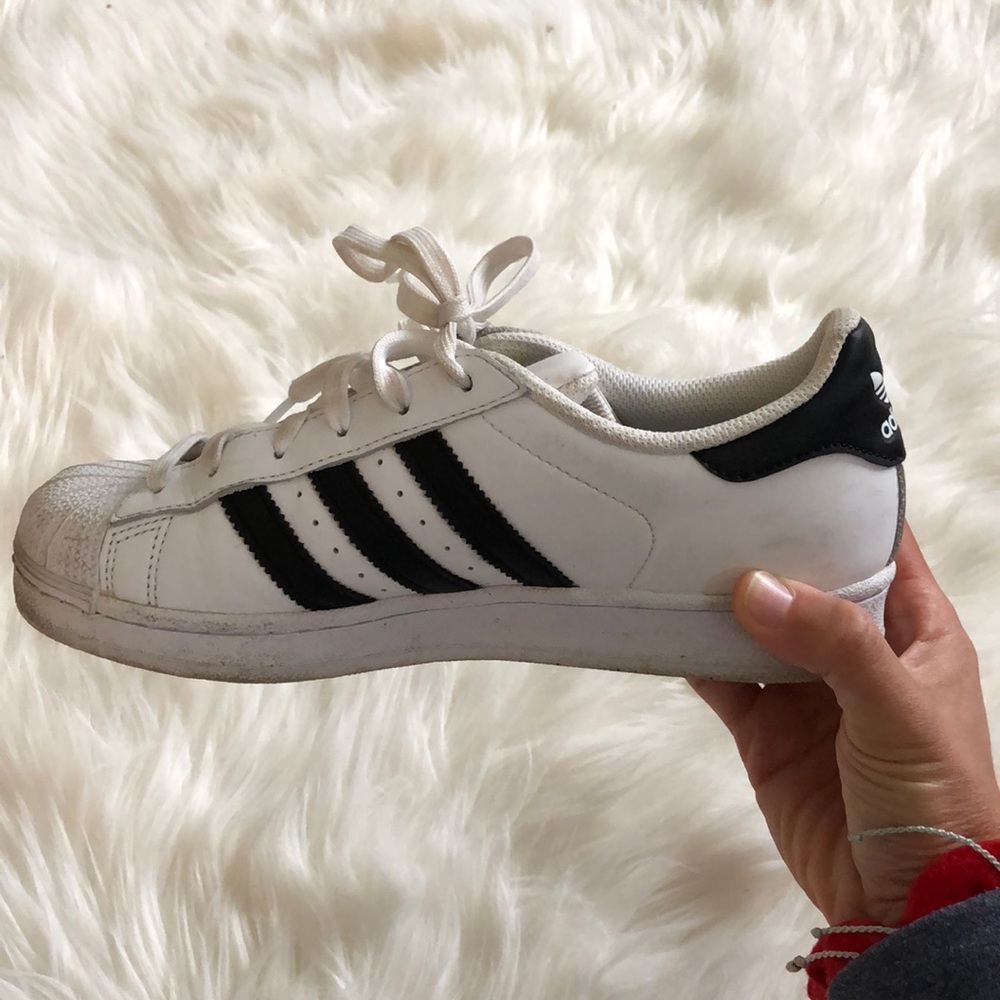 Adidas Superstar Sneakers